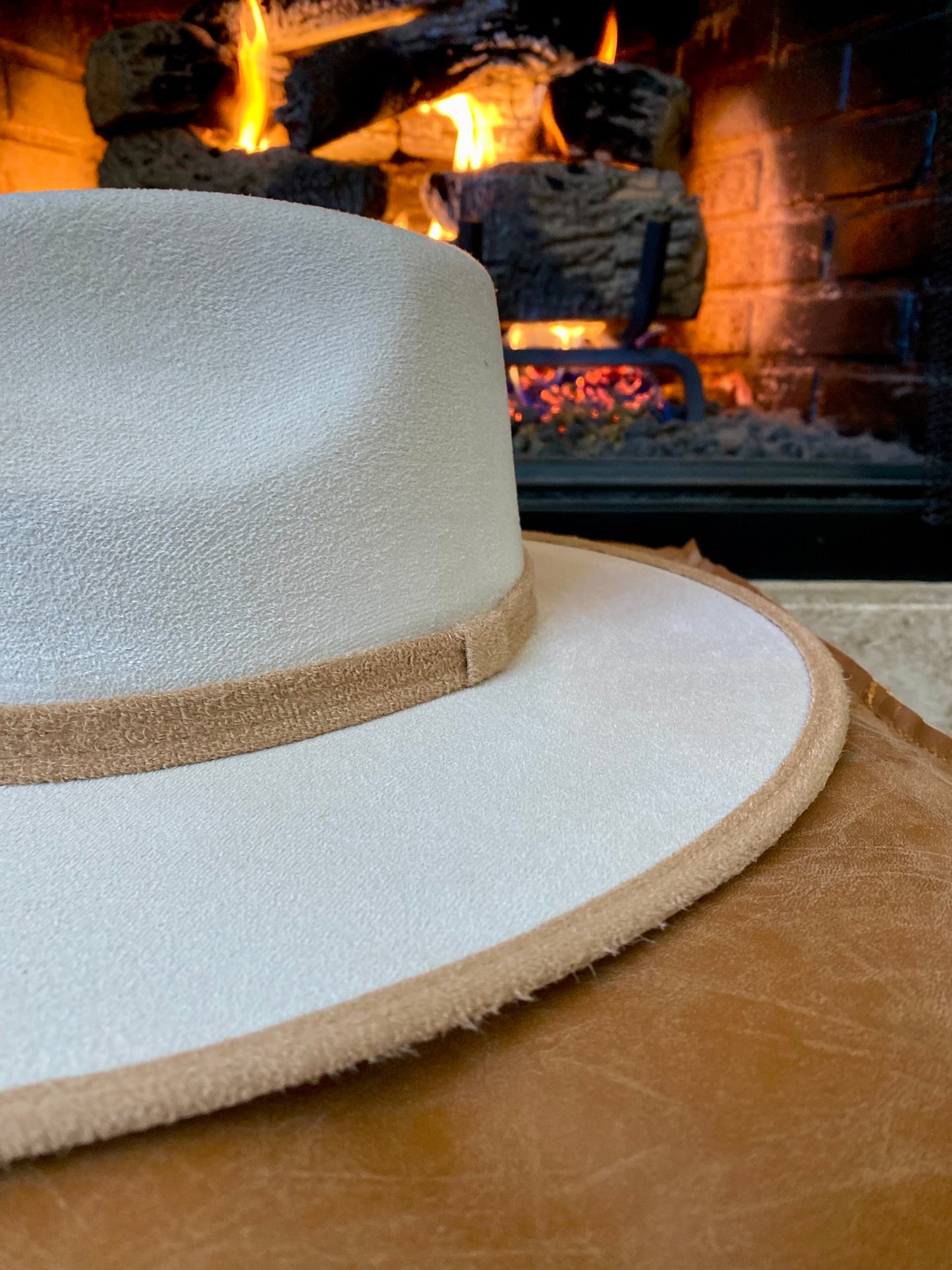 Anna Duo Tone Rancher Hat - ivory + cappuccino